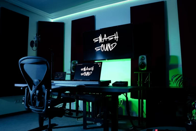 Sala de control en estudio de grabación en Sevilla, Smash Sound