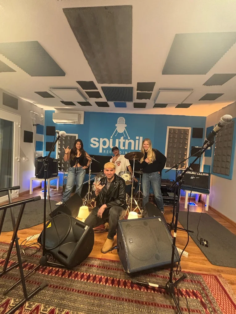 Sala de grabación del estudio de grabación Sputnik Recording Studio, El Vendrell.